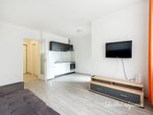 Pronájem bytu 1+kk, Strnadových, Vysočany, 17 700Kč/měs, 34 m2, cena 17700 CZK / objekt / měsíc, nabízí 
