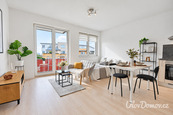 Prodej bytu 1+kk s balkónem | novostavba Panorama Kyje, cena 6100000 CZK / objekt, nabízí 