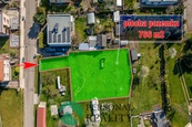 Prodej pozemku 766 m2 pro stavbu rodinného domu, Řečany nad Labem. Klidná lokalita s výbornou dostupností do Pardubic, Kolína, Kutné Hory, Prahy, cena 3906600 CZK / objekt, nabízí 