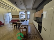 Pronájem bytu 3+kk, 89 m2, Hradec Králové, ul. Resslova, cena 28000 CZK / objekt / měsíc, nabízí 