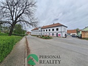 Pronájem bytu 1+kk 28 m2, Rostoklaty - Nová Ves II, cena 13000 CZK / objekt / měsíc, nabízí Personal Reality