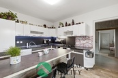 Prodej, rodinný dům, 5+1, Kobylníky, cena 8500000 CZK / objekt, nabízí 