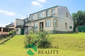 Prodej rodinného domu 5+1 , 180 m2, pozemek 562 m2, Rynholec, cena 6400000 CZK / objekt, nabízí Personal Reality