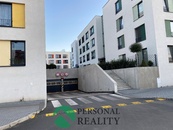 Pronájem garážového stání 16 m2, Kladno Rozdělov - Benediktínská ulice, cena 2300 CZK / objekt / měsíc, nabízí 