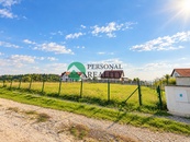 Prodej stavebního pozemku 895 m2, Milostín - Povlčín. St.povolení a kompletní projekt na RD v ceně!, cena 3500000 CZK / objekt, nabízí Personal Reality