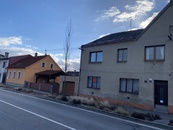 Prodej rodinného domu ve Svitavách, ulice Pražská, cena 3360000 CZK / objekt, nabízí Ing. Mgr. Zuzana Burdová