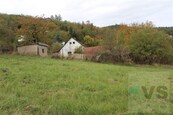 Prodej rodinného domku se souborem pozemků o výměře 44 692 m2, cena 8250000 CZK / objekt, nabízí 