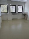 Pronájem prostor na ulici Politických obětí ve Frýdku Místku, cena 6900 CZK / objekt / měsíc, nabízí 