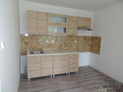 Pronájem, Rodinný dům, Újezd u Přelouče, cena 15000 CZK / objekt / měsíc, nabízí 