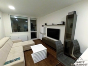 Pronájem, Byt 2+kk, Praha 8, cena 26000 CZK / objekt / měsíc, nabízí REALITNÍ AGENTURA PRORADOST