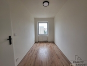 Pronájem, Byt 1+kk, Praha 6, cena 11000 CZK / objekt / měsíc, nabízí REALITY PRORADOST