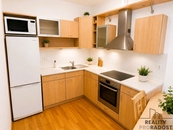 Pronájem, Byt 2+kk, Praha 4, cena 24300 CZK / objekt / měsíc, nabízí REALITY PRORADOST
