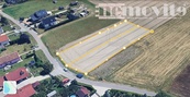 Exkluzivně nabízíme prodej pozemku v obci Staré Hradiště - Psinek o rozloze 2.813 m2, cena 6000 CZK / m2, nabízí 