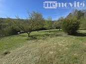 Exkluzivně nabízíme na prodej stavební pozemek 1 856 m2, Svinaře - Lhotka, cena 10500000 CZK / objekt, nabízí 