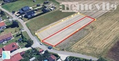 Exkluzivně nabízíme prodej pozemku v obci Staré Hradiště - Psinek o rozloze 1.435 m2, cena 6000 CZK / m2, nabízí nemovite