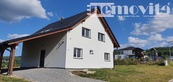 Exkluzivně nabízíme na pronájem novostavbu rodinného domu v obci Svinaře, cena 36000 CZK / objekt / měsíc, nabízí nemovite