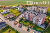 Exkluzivně nabízíme na prodej byt 2+kk/B, 68m2 + 2 parkovací stání - Jesenice, cena 8250000 CZK / objekt, nabízí 