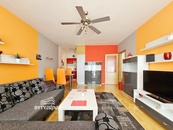 Pronájem plně zařízeného bytu 2+kk, 60 m2 - V Osikách - Praha Dolní Měcholupy, cena 20900 CZK / objekt / měsíc, nabízí 