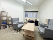 Pronájem kanceláře 18 m2 v Domažlicích - Sadová ulice u Hanova parku, cena 4490 CZK / objekt / měsíc, nabízí BYTY Západ, s.r.o.