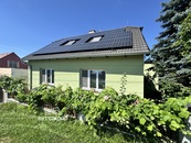Prodej úsporného RD 180 m2, pozemek 570 m2, Tymákov, cena 10980000 CZK / objekt, nabízí 