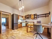 Prodej zrekonstruovaného a plně vybaveného bytu 2+kk, 52 m2, Plzeň-Východní Předměstí, cena 4600000 CZK / objekt, nabízí 