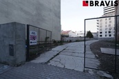 Pronájem komerčního pozemku 821 m2, Brno - střed, ul. Cejl, cena 30000 CZK / objekt / měsíc, nabízí BRAVIS reality