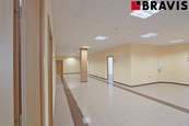 Kancelářské prostory k pronájmu Brno - Vídeňská, přístup 24 hodin, klimatizace, parkovací místa, cena 6245 CZK / objekt / měsíc, nabízí BRAVIS reality