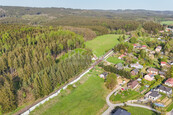 Dovoluji si Vám nabídnout stavební pozemek 1375 m2 v obci Valy u Mariánských Lázní., cena 1790000 CZK / objekt, nabízí RK Group realitní kancelář