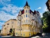 Pronájem světlého bytu 2+1 s komorou, 61m2, 3. patro ul. Ruská - Mariánské Lázně, cena 10000 CZK / objekt / měsíc, nabízí 
