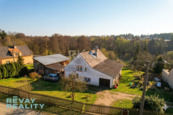 Prodej rodinného domu, 7+1, pozemek 4 452 m2, garáž, rybník, skleníky, Valy u Mariánských Lázní, cena 6390000 CZK / objekt, nabízí 
