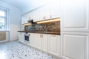 Nabídka pronájmu nově zrekonstruovaného bytu 2+kk 5 min. od stanice metra Anděl/Na Knížecí., cena 21000 CZK / objekt / měsíc, nabízí RK Group realitní kancelář