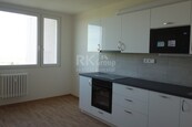 Pronájem bytu 2kk, 32m2, Odolena Voda, ulice Československé armády, cena 14900 CZK / objekt / měsíc, nabízí 