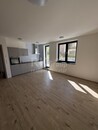 Pronájem moderního 1+kk 44,40 m2 s předzahrádkou 20 m2 v novostavbě bytového domu v Hořovicích, cena 16000 CZK / objekt / měsíc, nabízí 