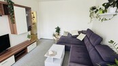 Prodej světlého, zrekonstruovaného bytu 3+1 s lodžií a komorou - Mariánské Lázně, ul. Hroznatova, cena 3700000 CZK / objekt, nabízí 