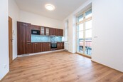 Pronájem bytu 2+kk, 44 m, Komenského náměstí, Slaný, cena 15500 CZK / objekt / měsíc, nabízí 