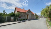 Prodej rodinného domu s větším pozemkem v obci Trnová - cca. 15 km od cetra města Plzně, cena 5950000 CZK / objekt, nabízí 