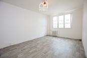 Prodej bytu 3+1 v srdci Skvrňan - ulice Macháčkova, cena 5490000 CZK / objekt, nabízí 