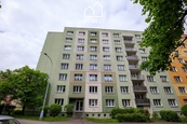Prodej bytu 3+1 v srdci Skvrňan - ulice Macháčkova, cena 5290000 CZK / objekt, nabízí REALITNÍ KANCELÁŘ PUBEC, s.r.o.