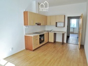 Hezký přízemní byt 2+kk v žádané lokalitě v Plzni na Slovanech, cena 11500 CZK / objekt / měsíc, nabízí 