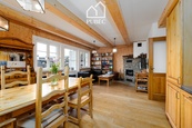 Komfortní 3+kk s terasou a garážovým stáním v areálu Šumavský dvůr - Špičák u Železné Rudy, cena 9300000 CZK / objekt, nabízí REALITNÍ KANCELÁŘ PUBEC, s.r.o.