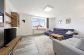 Prodej, cihlový byt 3+1 Čejč, 15 min Hodonín, 45 min Brno, po rekonstrukci, OV, sklep, garáž,CP:80m2, cena 1 CZK / objekt, nabízí 