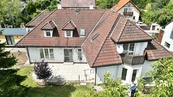 Prodej vily 310 m2, na pozemku 856 m2, v obci Zeleneč, cena 16490000 CZK / objekt, nabízí