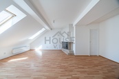 Prodej bytu 5+1, 158 m2, Praha 4 - Nusle., cena 18720000 CZK / objekt, nabízí
