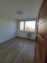Prodej podílu 3/8 na bytu 3+1, 73 m2, Praha 8 - Bohnice., cena 3200000 CZK / objekt, nabízí House ViP, s.r.o.