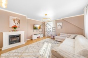 Prodej bytu 2+1 (3+kk), 72,8 m2, Praha 10 - Nedvězí u Říčan, cena 8490000 CZK / objekt, nabízí House ViP, s.r.o.