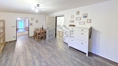 Pronájem bytu 3+kk s vlastní terasou, komorou a sklepem, 68 m2 - Slaný, cena 17000 CZK / objekt / měsíc, nabízí 