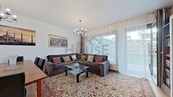 Pronájem bytu 4+kk (99 m) se zahradou (200 m2) a garážovým stáním, Praha 9 - Vysočany, cena 49000 CZK / objekt / měsíc, nabízí 