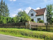 Prodej RD s pozemkem 2048 m2, s rybníkem, Kladno - Družec., cena 12900000 CZK / objekt, nabízí House ViP, s.r.o.