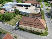 Prodej části (72,7 %) rodinného domu o výměře 452 m2, na pozemku 812 m2, v obci Hořany, cena 6290000 CZK / objekt, nabízí House ViP, s.r.o.