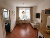 Prodej bytu 2+KK - 43 m2, Praha - Vinohrady, cena 7250000 CZK / objekt, nabízí 